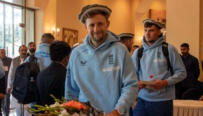 England cricket team arrives in Pakistan ahead of ODI tri-series