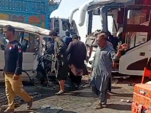 At least 12 killed as passenger bus collides with van in Balochistan’s Uthal