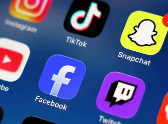 Australia introduces digital safety bill allowing users to switch off social media algorithms