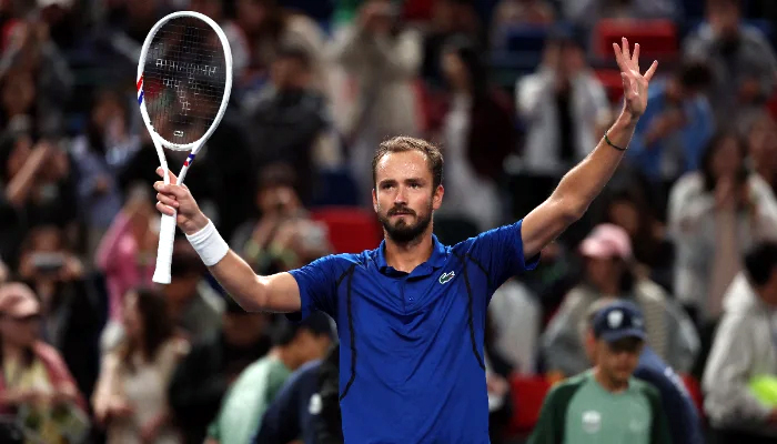Medvedev beats Tsitsipas to reach Shanghai Masters quarter-finals